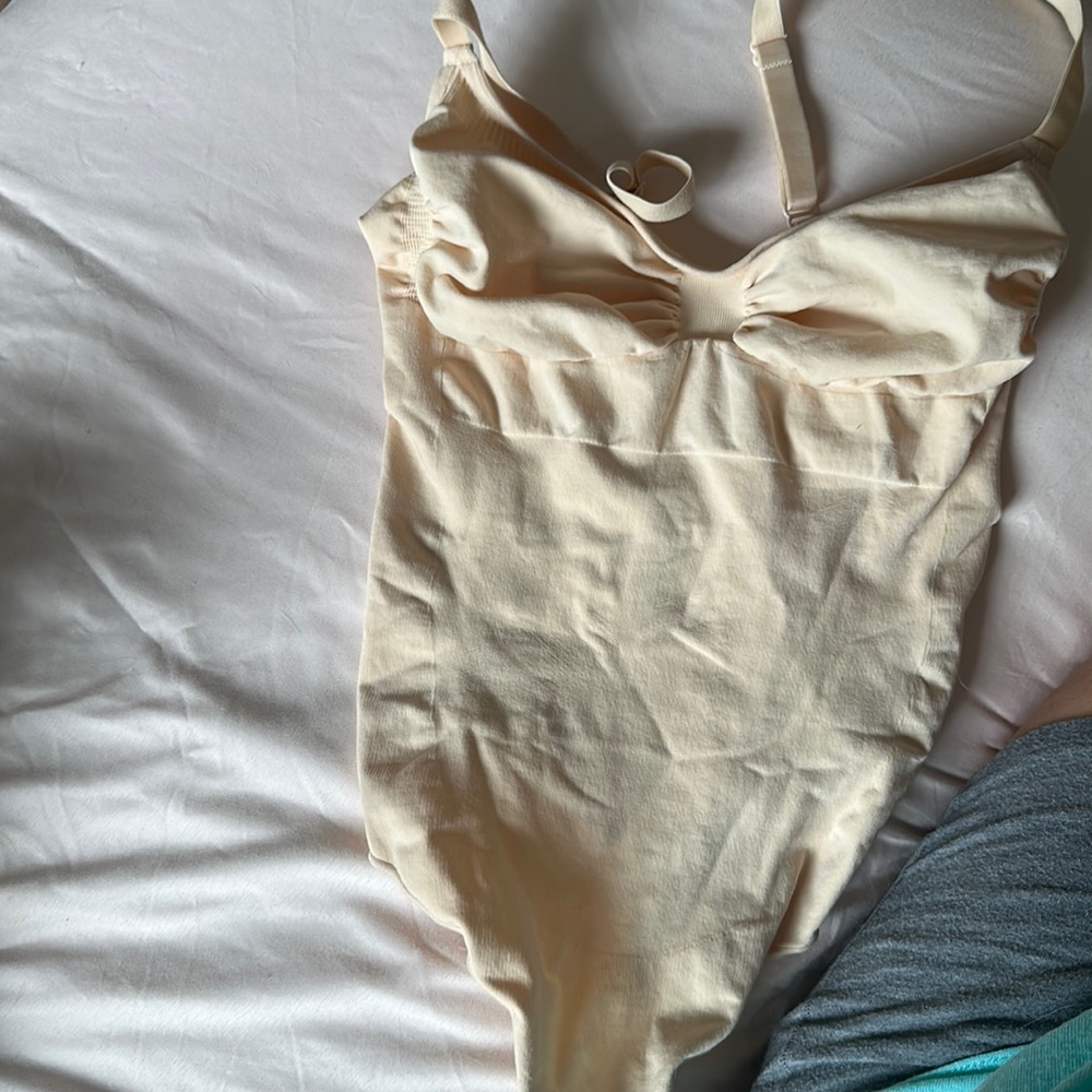 Skims thong bodysuit in the size 2X/3X